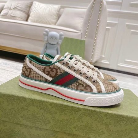 Gucci Women's Gucci Tennis 1997 Low Top Sneakers