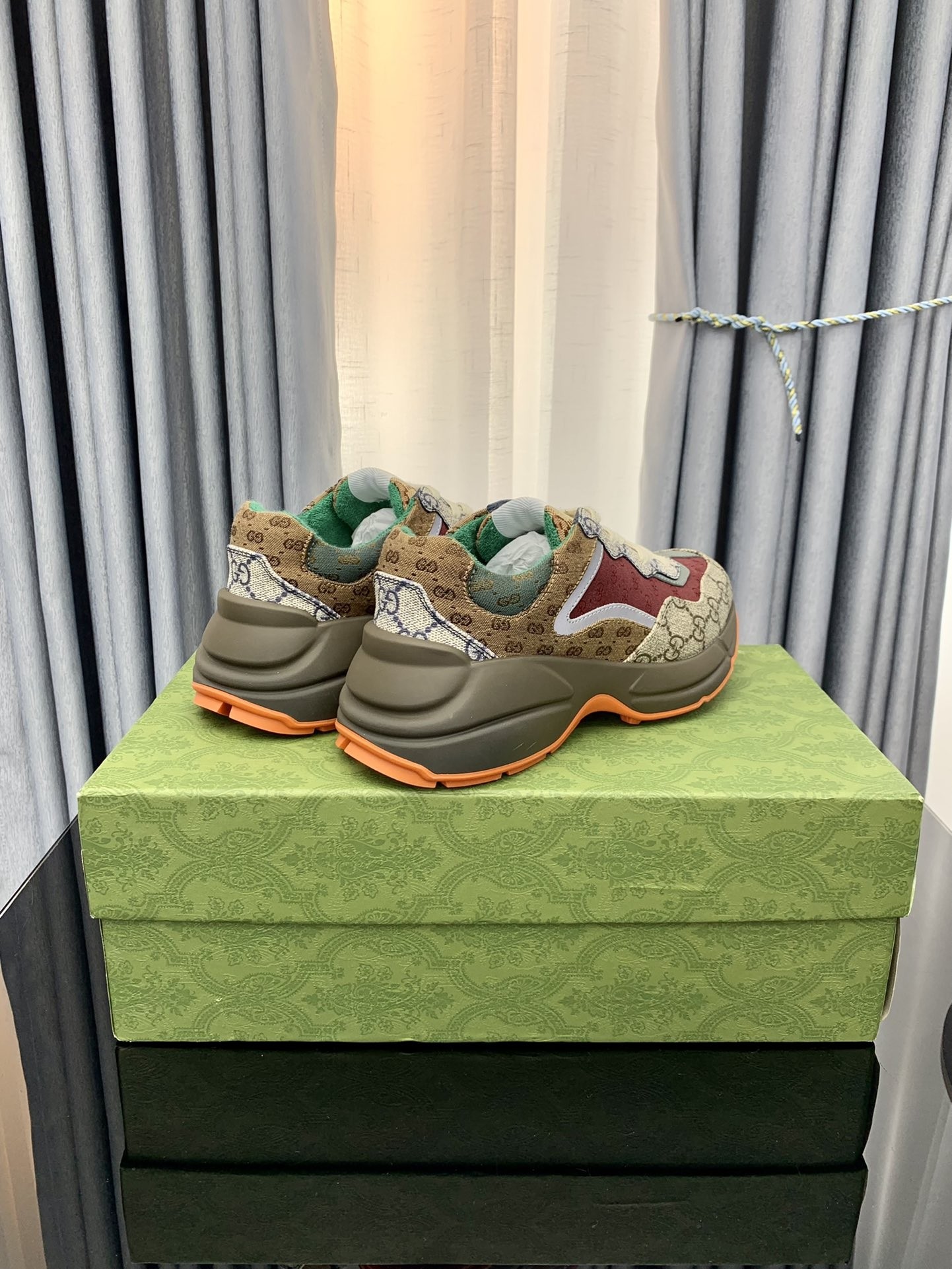 Gucci Sneaker - Image 6