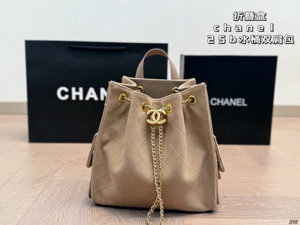 CHANEL  Chain Shoulder Bag