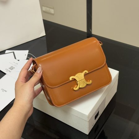Celine Medium Triomphe Bag - Image 2
