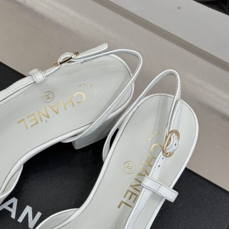Chanel Black and White Slingback Heels - Image 8