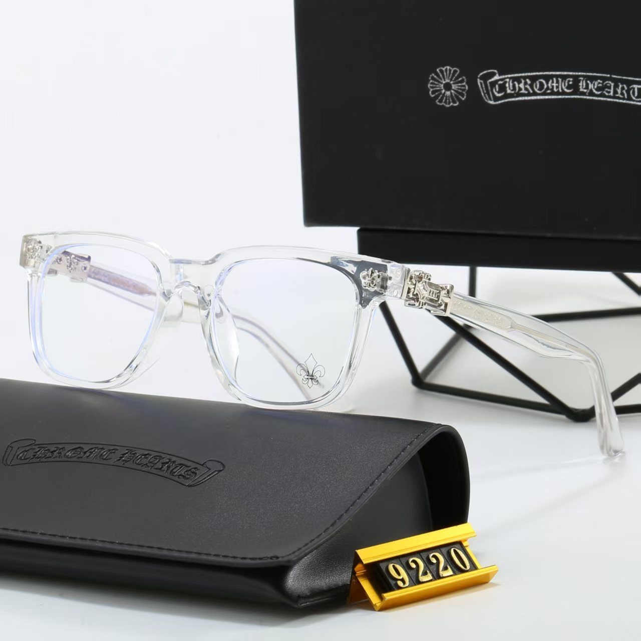 Chrome Hearts Fashionable Sunglasses - Image 3