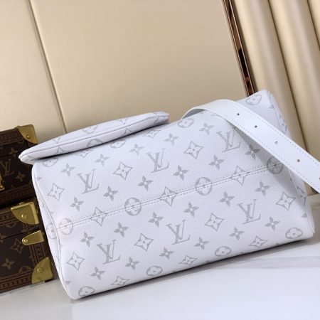 LV Speedy P9 30cm Bag - Image 4