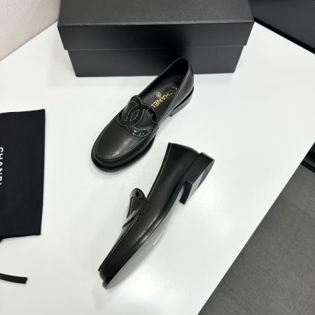 Chanel CC Loafers - Image 9