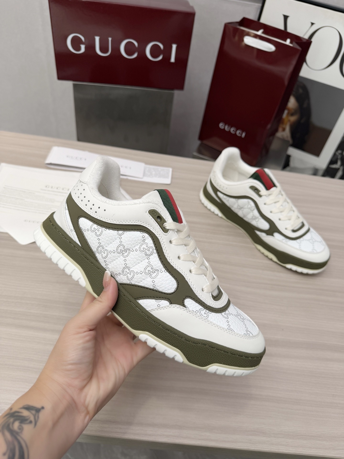 Gucci Re-web Sneakers - Image 4