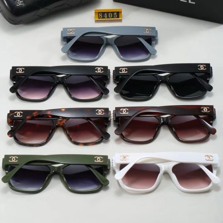 Chanel Fashionable Sunglasses - Image 2