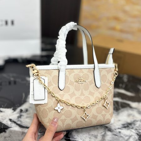 Coach City 15 Mini Tote - Image 4