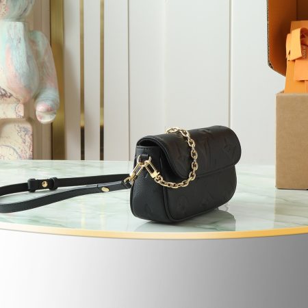 LV Wallet On Chain Ivy Bag - Image 2