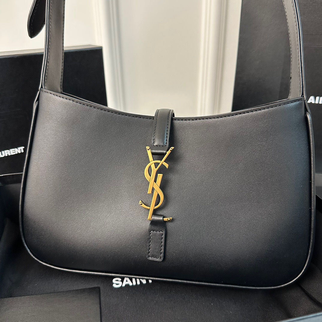 Saint Laurent Le 5 à 7 Hobo Shoulder Bag - Image 5
