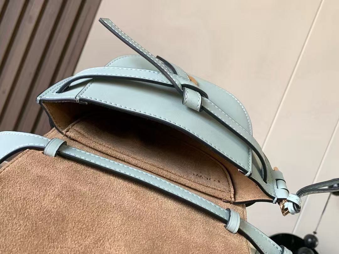 Loewe Gate Duel - Image 8