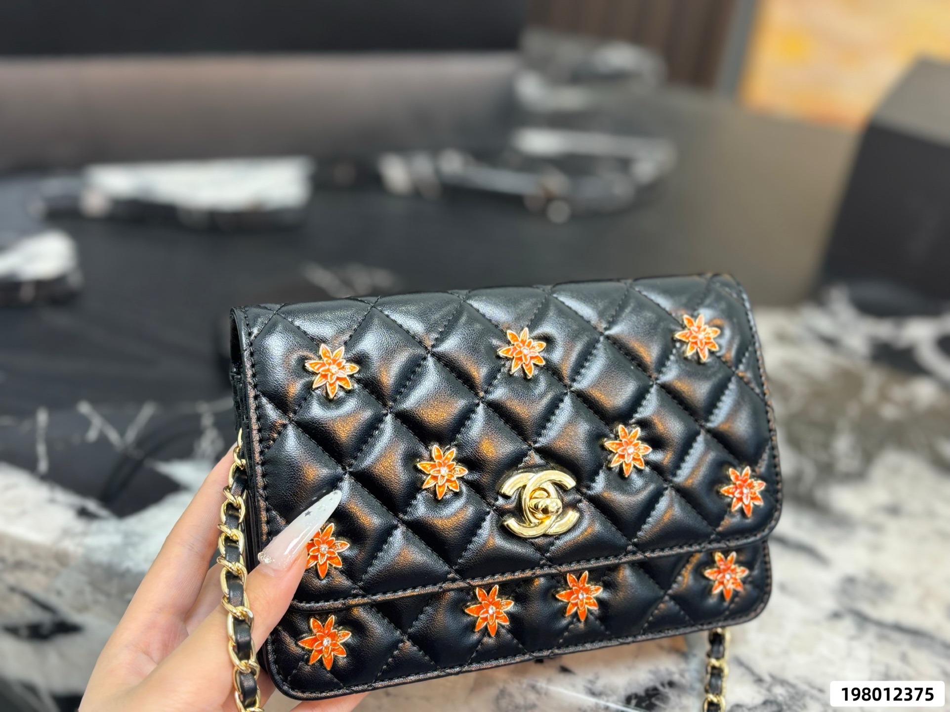 Chanel WOC Badge Chain Clutch - Image 4
