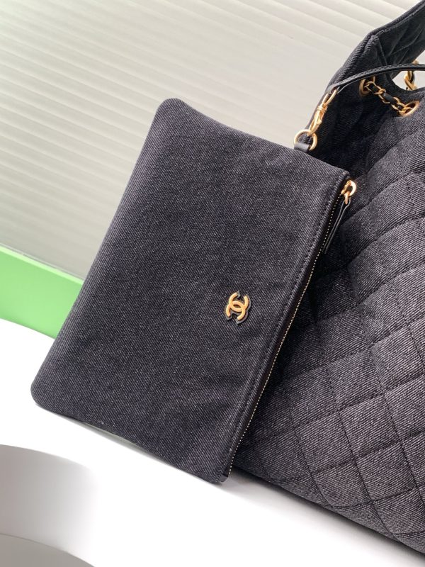Chanel 25P Hobo Medium Handbag Denim & Gold-Tone Metal