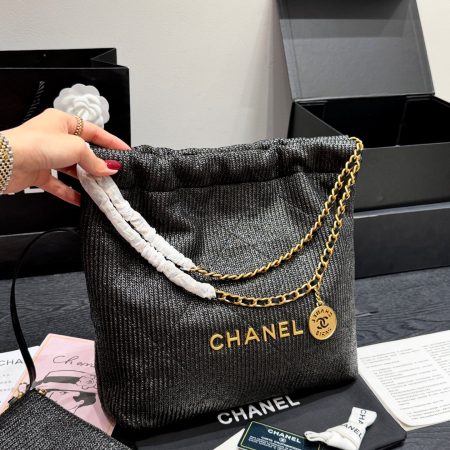 Chanel 22 Bag