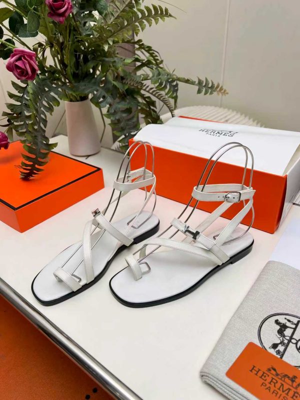 Hermès Thong Sandals