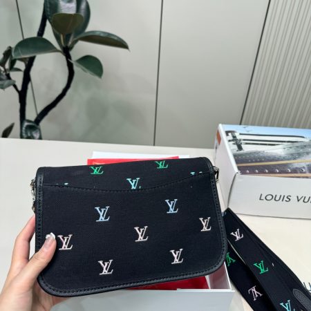 LV Diane Bag - Image 4