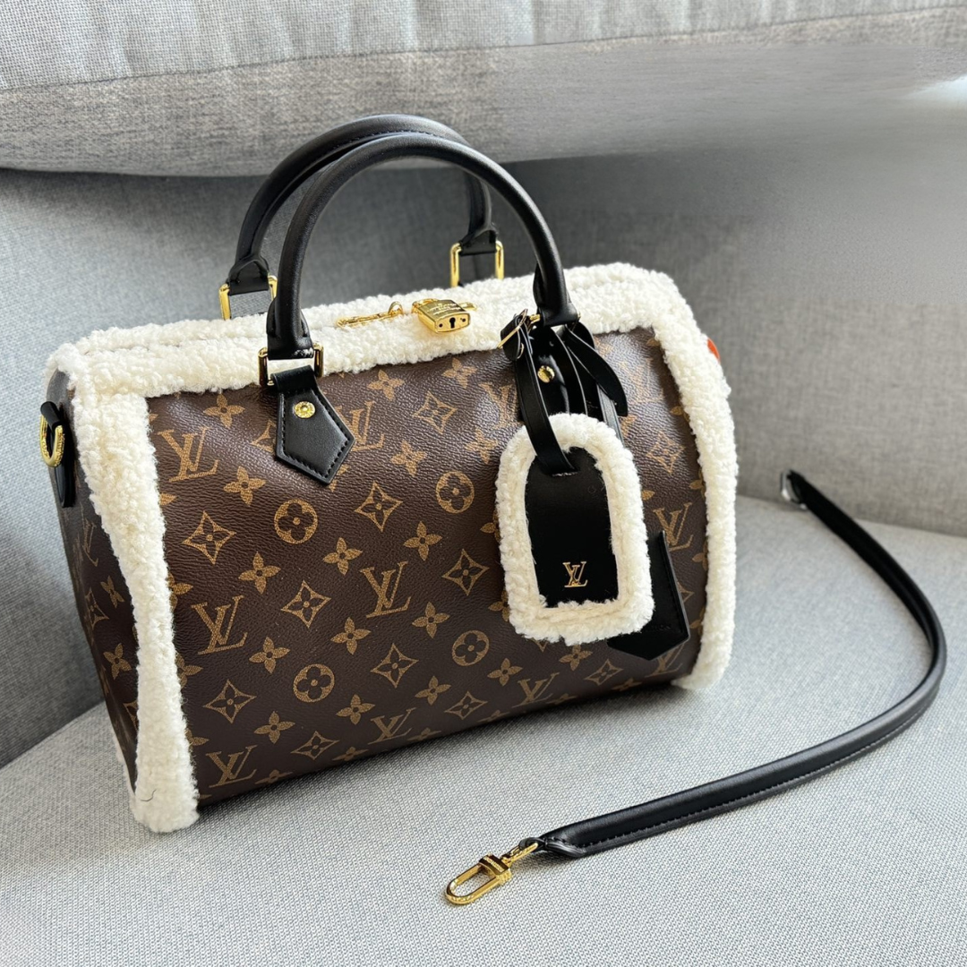 LV Speedy Soft Teddy 30 Bag - Image 10