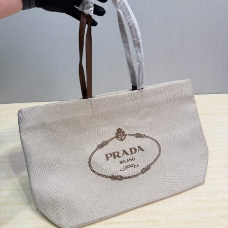 Prada Raffia Tote Bag - Image 9