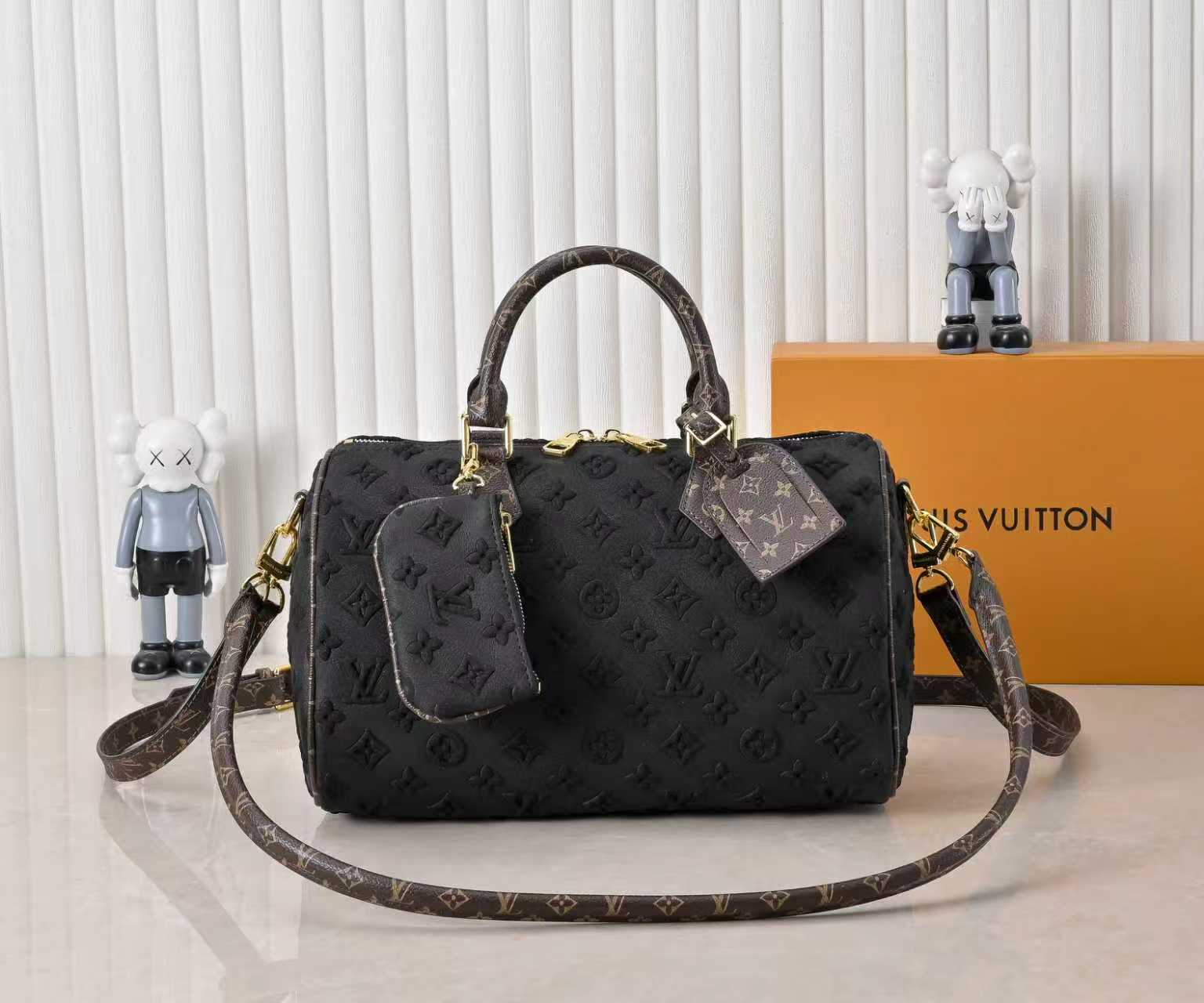 LV Speedy  Bandoulière 30 Bag - Image 1