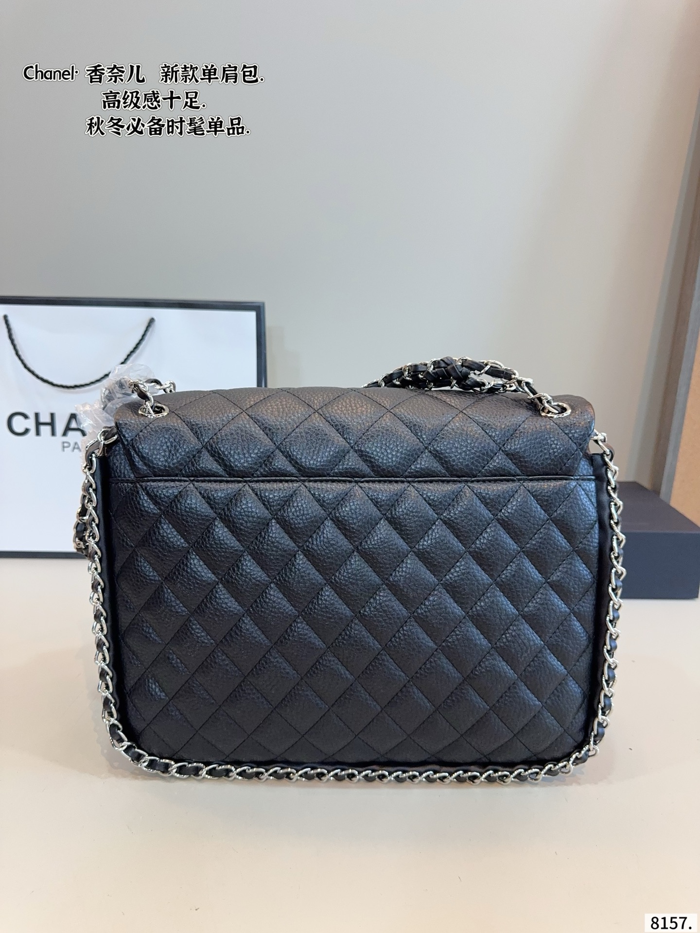 Timeless Chanel Classic medium caviar bag - Image 3