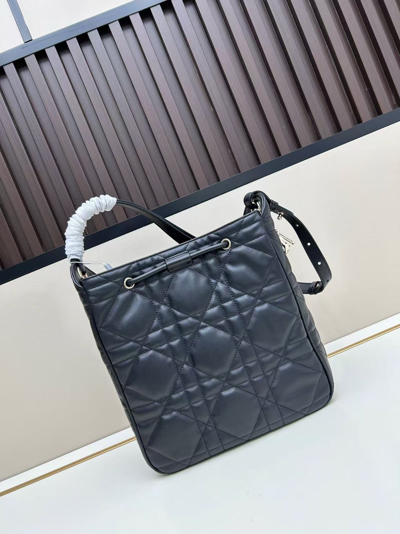 Dior D-Motion Bag - Image 6