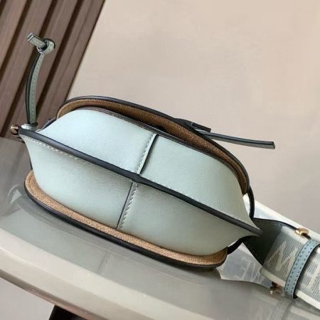 Loewe Gate Duel - Image 4