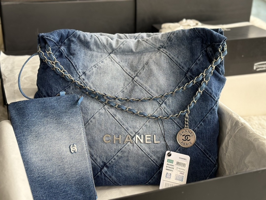 Chanel 23P Denim Bag - Image 2