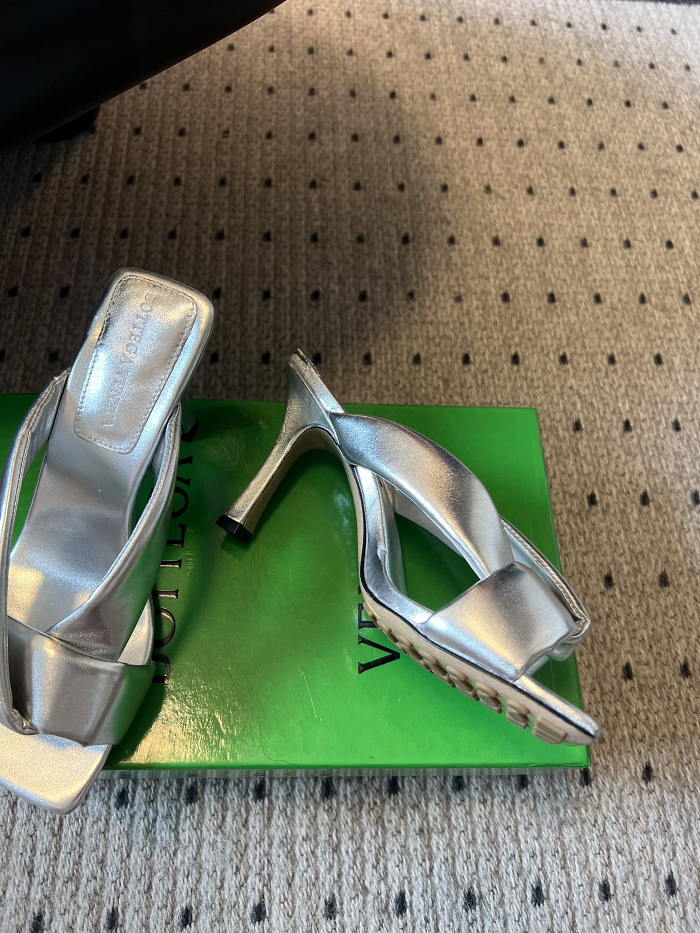 Bottega Veneta Gradient Riva Mules - Image 8
